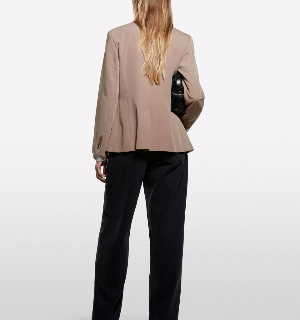 Blazer marrom com botões gold - blazers para mulher - Marrom | Sisley image number 2